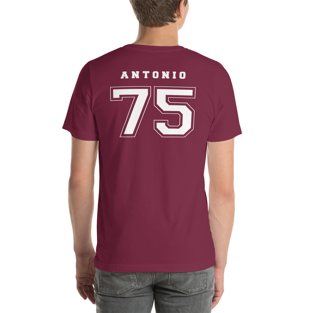 Camiseta personalizada con nombre y numero color vino detras