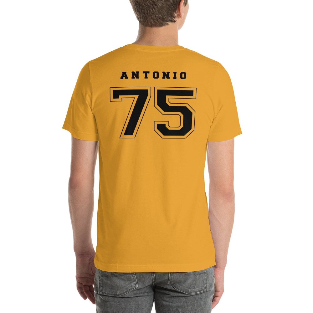 Camiseta personalizada con numero y nombre color mostaza detras
